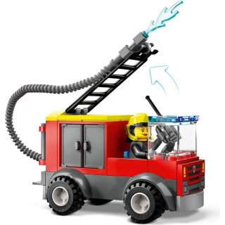 Obrázek 5 produktu LEGO® CITY 60375 Hasičská stanica a auto hasičov